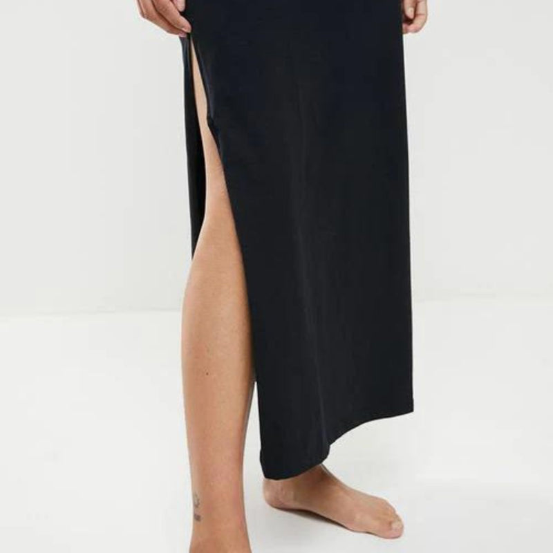 Ladies: The Maxi Skirt