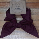 Handmade with care, this medium scrunchie features a soft elastic core and a short tie-on for a subtle, stylish finish. Measuring around 20mm high and 100mm wide, it offers a secure hold without tugging or tangling.
Made from new as well as repurposed fabrics, each one is unique in texture and appearance—true to our no-waste values. Perfect for daily wear in your hair or on your wrist.