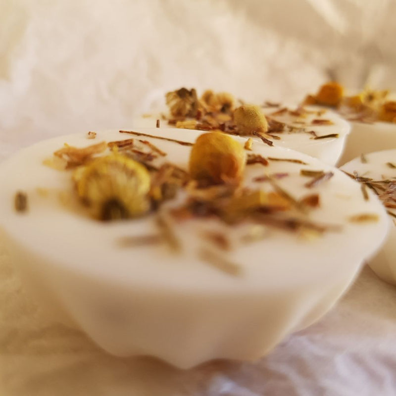 Our delightful, eco-lux flower waxies are handmade with natural ecosoya wax, quality fragrances with organic herbs and flowers.