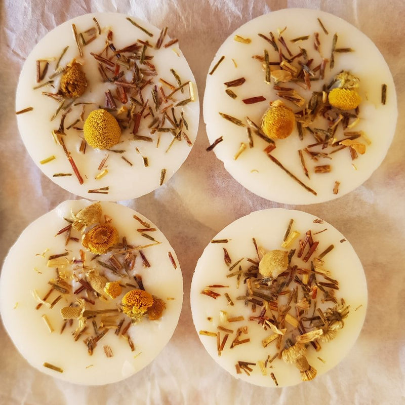Our delightful, eco-lux flower waxies are handmade with natural ecosoya wax, quality fragrances with organic herbs and flowers.