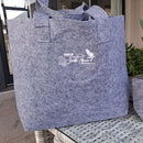 Sustainably made and built for the road, the EXPLR Recycled Grey Shopper is your trusty sidekick for holidays, beach runs, farm stalls, and everything in between. Made from durable recycled materials, it’s lightweight, foldable, and kind to the planet—without skimping on style.