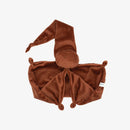 The Difrax baby Comforter is a favourite cuddle buddy for many babies. This cuddly cloth is made of an ultra-soft, plush material. It has a long, pointed hat that makes it easy for baby hands to grasp.