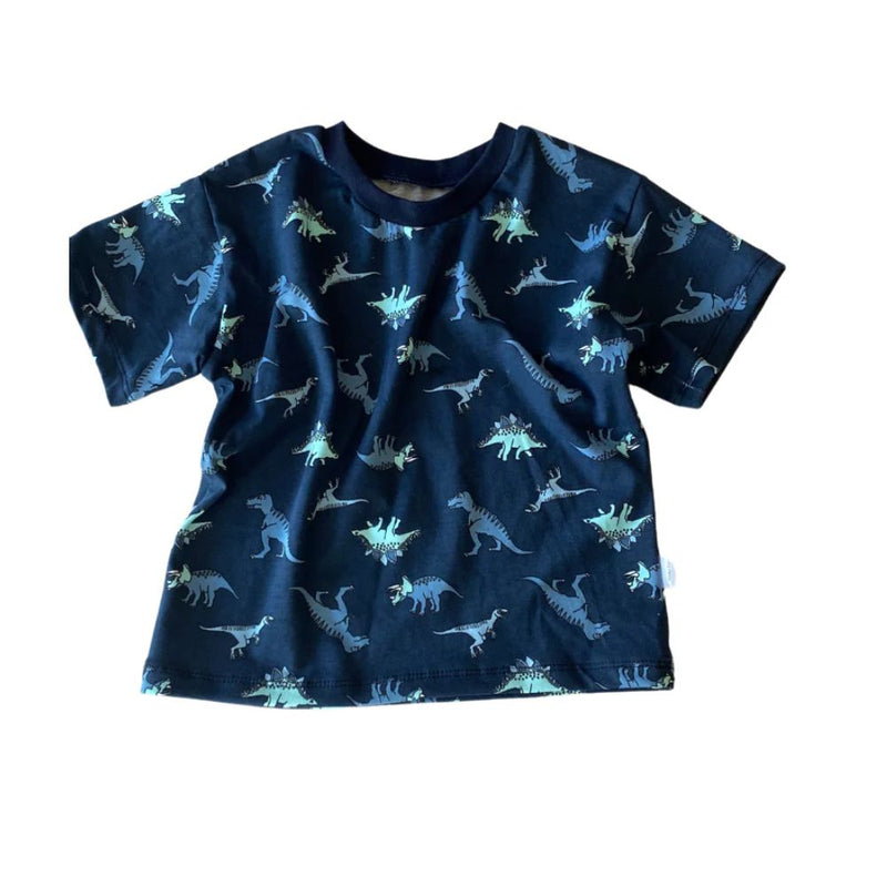 Comfortable Relaxed and basic Fit
Rounded Neckline
Straight double stitched hem
Light and Soft 100% Cotton Lyca fabric.

Navy Blue with Dinosaur print