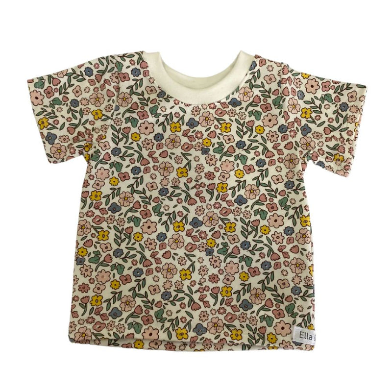 Comfortable Fit
Rounded Neckline
Straight hem
Light and Soft 100% Cotton Lycra 

Printed in the Gorgeous Pretty in Floral