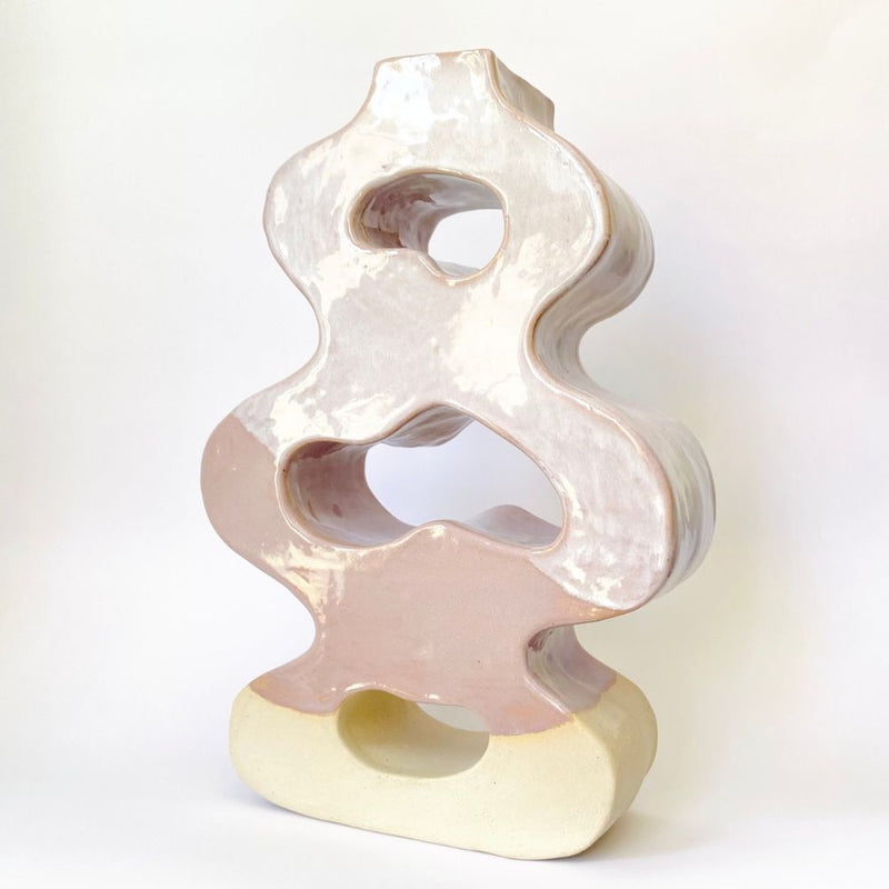 A unique vase feature item to adorn your home.
Size: H32cm x L21cm x W8cm
