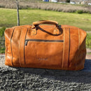 bal.sak – die perfekte.sak vir die moderne man. pak hom vir ’n naweekwegbreek of ’n gholfnaweek saam met vriende.