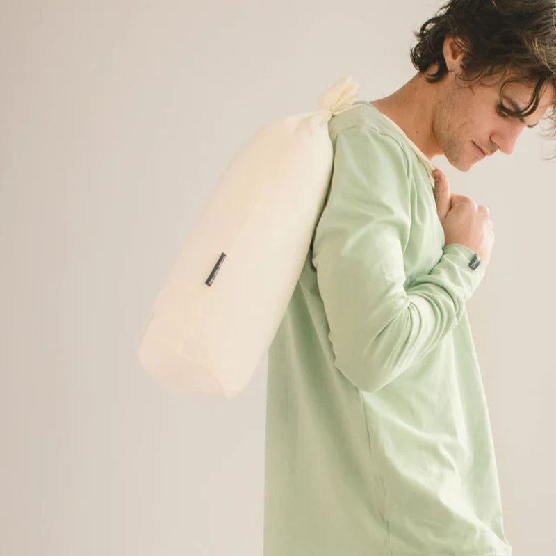 Take a little T-Shirt luxury everywhere you go!

Made using only the finest luxury down and with a washable cover, our travel pillow is the perfect ‘take everywhere’ travel accessory!