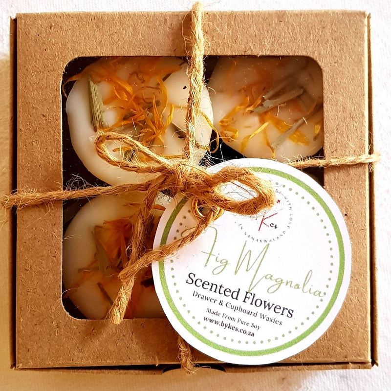 Scented Flower Waxies
Our delightful, scented flower waxies are handmade with natural ecosoya wax, pure essential quality fragrances, pure essential oils and organic herbs and flowers.