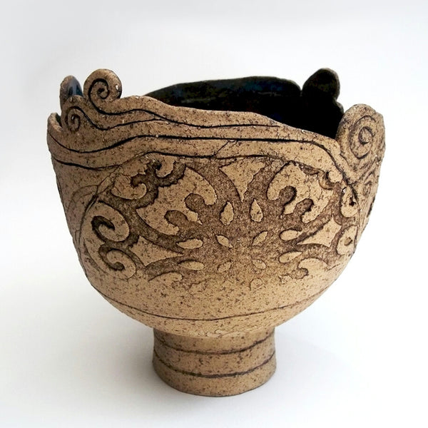 Jislaaik Online Shop_Earth's Clay_Ceramic Stoneware Coiled Pot 1