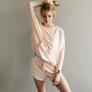 Ladies: The Minimalist Set