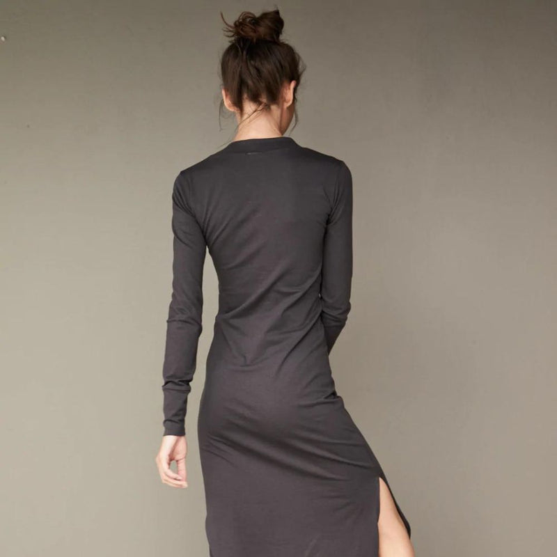 Dames: de moderne maxi-jurk met lange mouwen